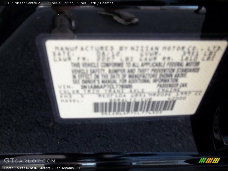 Super Black / Charcoal 2012 Nissan Sentra 2.0 SR Special Edition