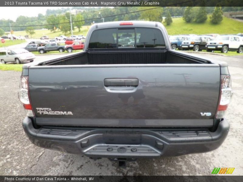 Magnetic Gray Metallic / Graphite 2013 Toyota Tacoma V6 TRD Sport Access Cab 4x4