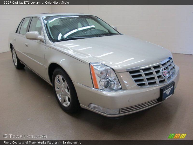 Gold Mist / Shale 2007 Cadillac DTS Luxury II