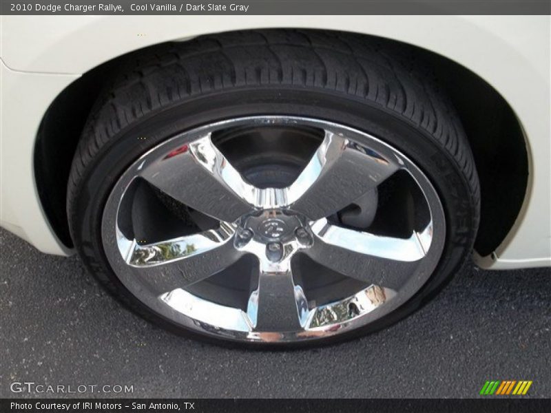 Cool Vanilla / Dark Slate Gray 2010 Dodge Charger Rallye