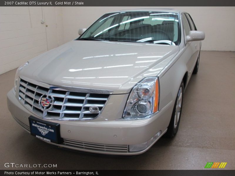 Gold Mist / Shale 2007 Cadillac DTS Luxury II
