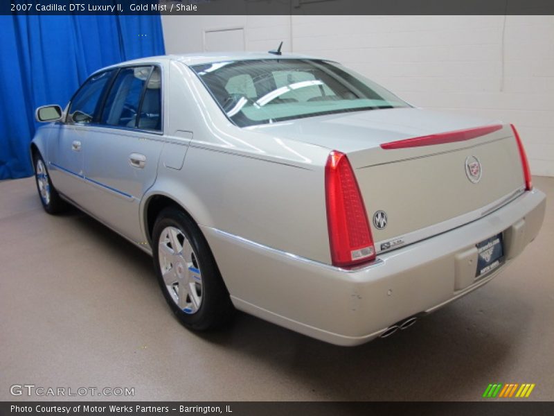 Gold Mist / Shale 2007 Cadillac DTS Luxury II
