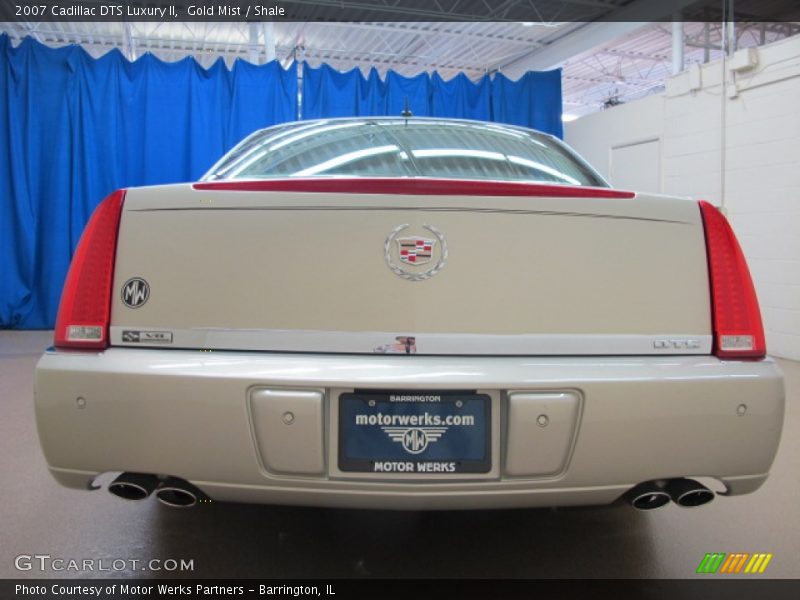 Gold Mist / Shale 2007 Cadillac DTS Luxury II