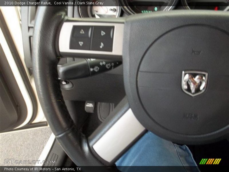 Cool Vanilla / Dark Slate Gray 2010 Dodge Charger Rallye