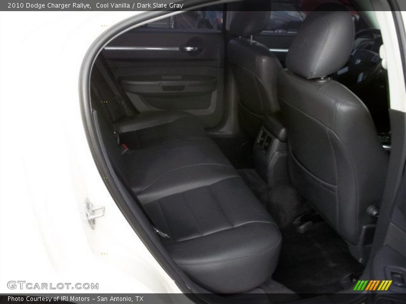 Cool Vanilla / Dark Slate Gray 2010 Dodge Charger Rallye
