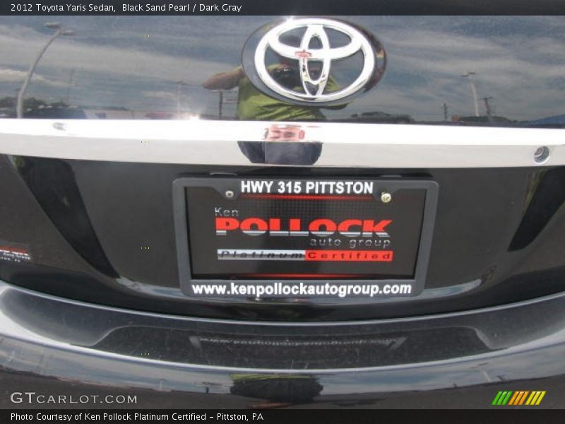 Black Sand Pearl / Dark Gray 2012 Toyota Yaris Sedan