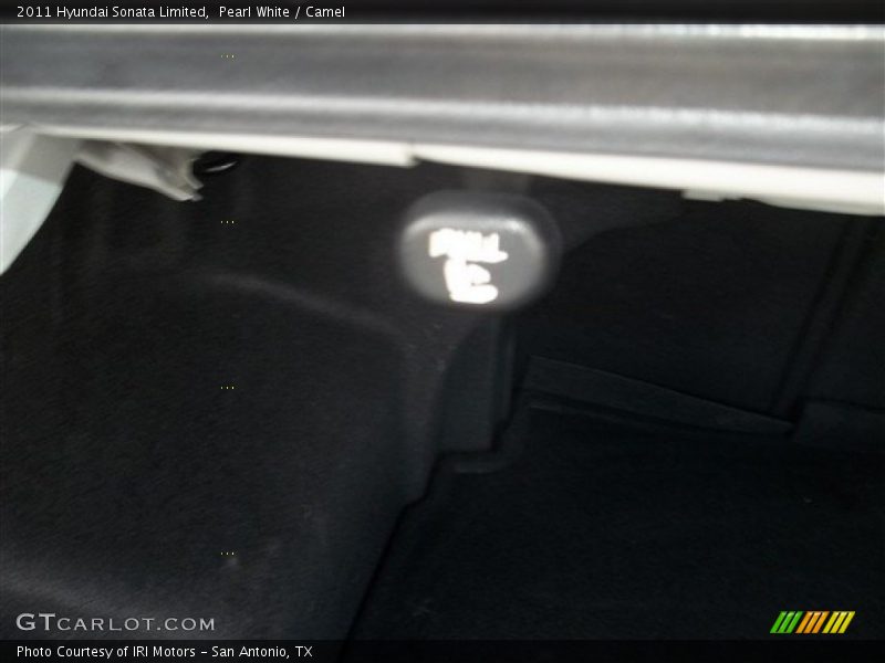 Pearl White / Camel 2011 Hyundai Sonata Limited