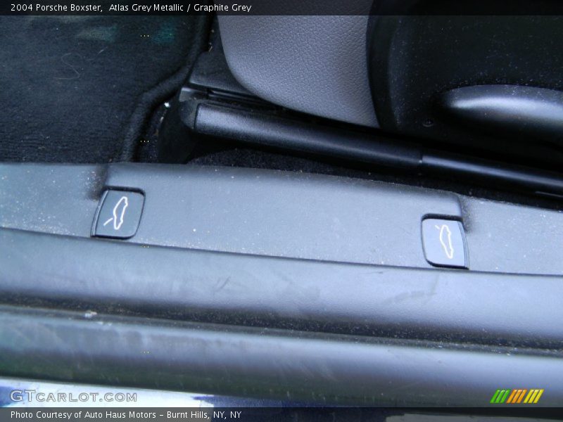 Atlas Grey Metallic / Graphite Grey 2004 Porsche Boxster