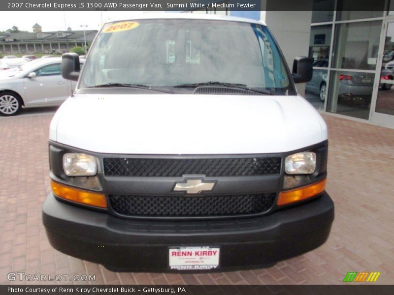 Summit White / Medium Pewter 2007 Chevrolet Express LS 1500 AWD Passenger Van