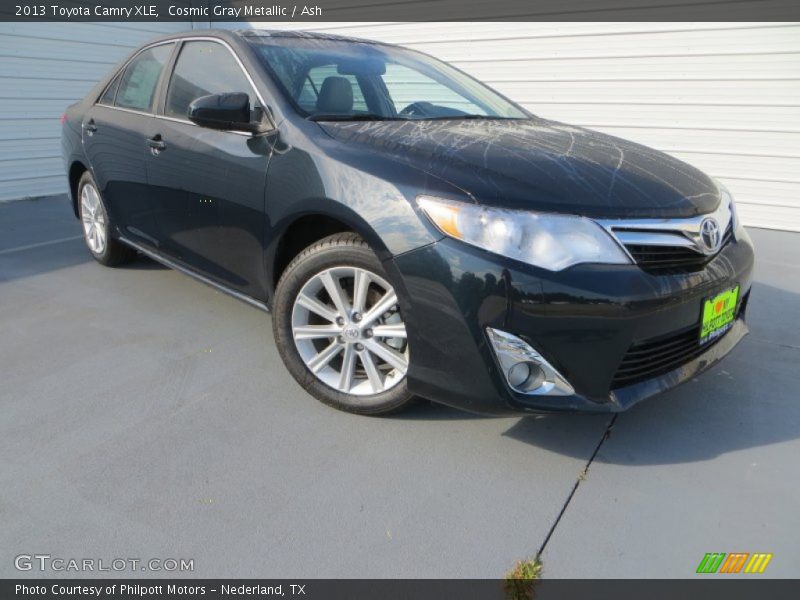 Cosmic Gray Metallic / Ash 2013 Toyota Camry XLE