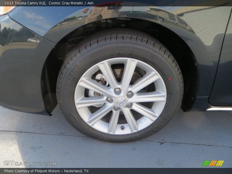 Cosmic Gray Metallic / Ash 2013 Toyota Camry XLE