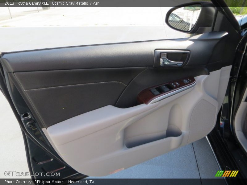 Cosmic Gray Metallic / Ash 2013 Toyota Camry XLE