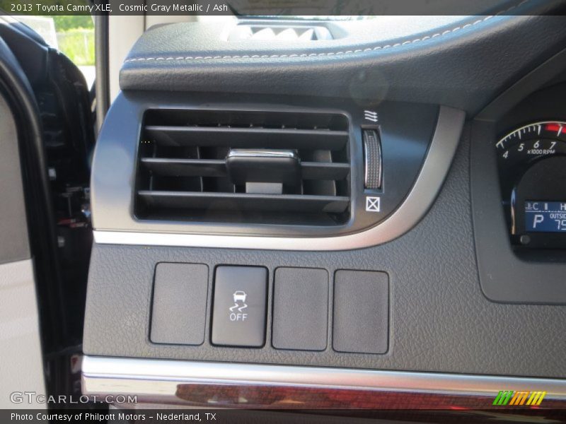 Cosmic Gray Metallic / Ash 2013 Toyota Camry XLE