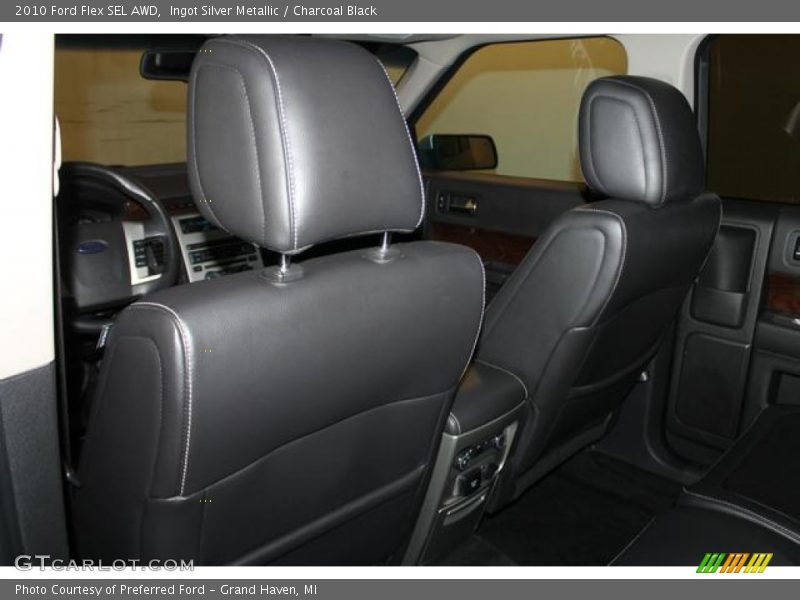 Ingot Silver Metallic / Charcoal Black 2010 Ford Flex SEL AWD