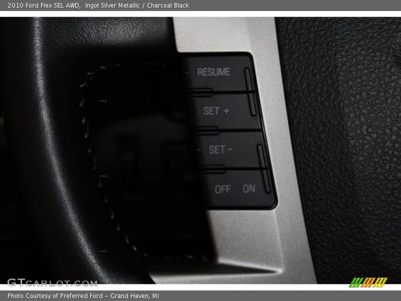 Ingot Silver Metallic / Charcoal Black 2010 Ford Flex SEL AWD