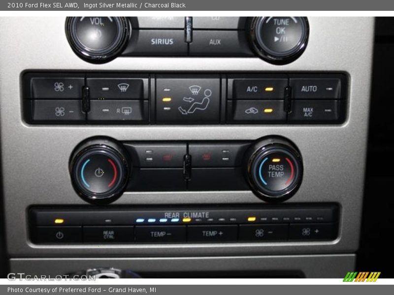 Ingot Silver Metallic / Charcoal Black 2010 Ford Flex SEL AWD
