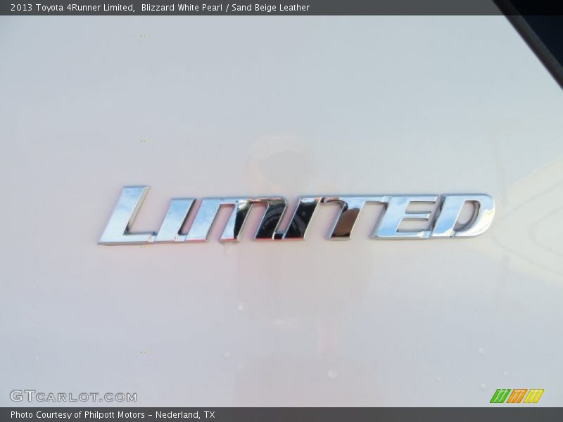 Blizzard White Pearl / Sand Beige Leather 2013 Toyota 4Runner Limited