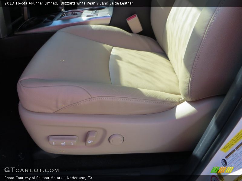 Blizzard White Pearl / Sand Beige Leather 2013 Toyota 4Runner Limited