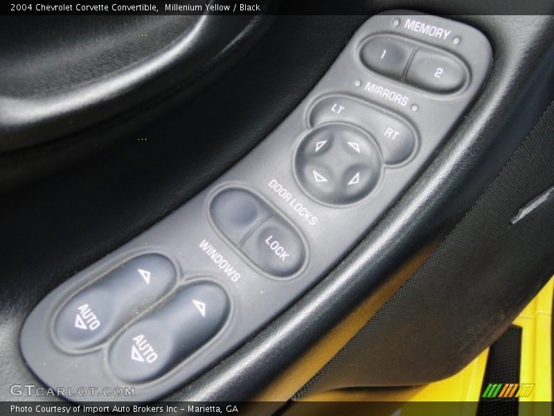Millenium Yellow / Black 2004 Chevrolet Corvette Convertible