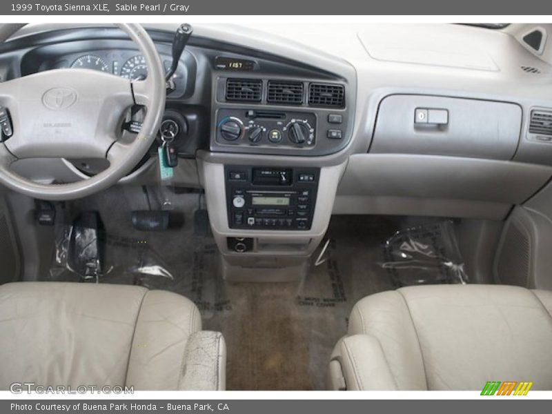 Sable Pearl / Gray 1999 Toyota Sienna XLE