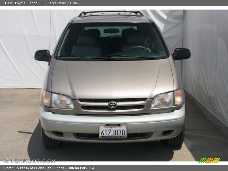 Sable Pearl / Gray 1999 Toyota Sienna XLE