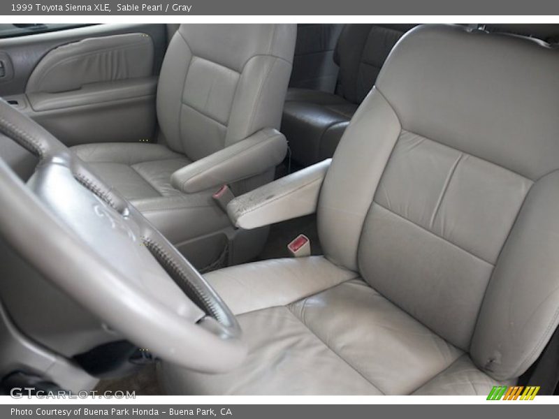 Sable Pearl / Gray 1999 Toyota Sienna XLE