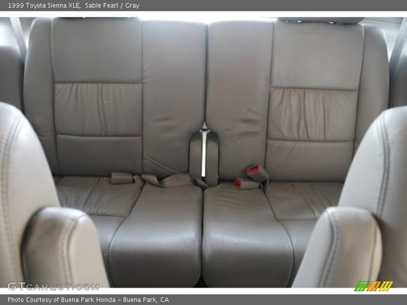 Sable Pearl / Gray 1999 Toyota Sienna XLE