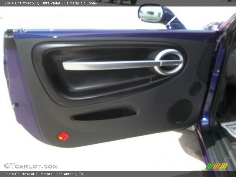 Door Panel of 2004 SSR 