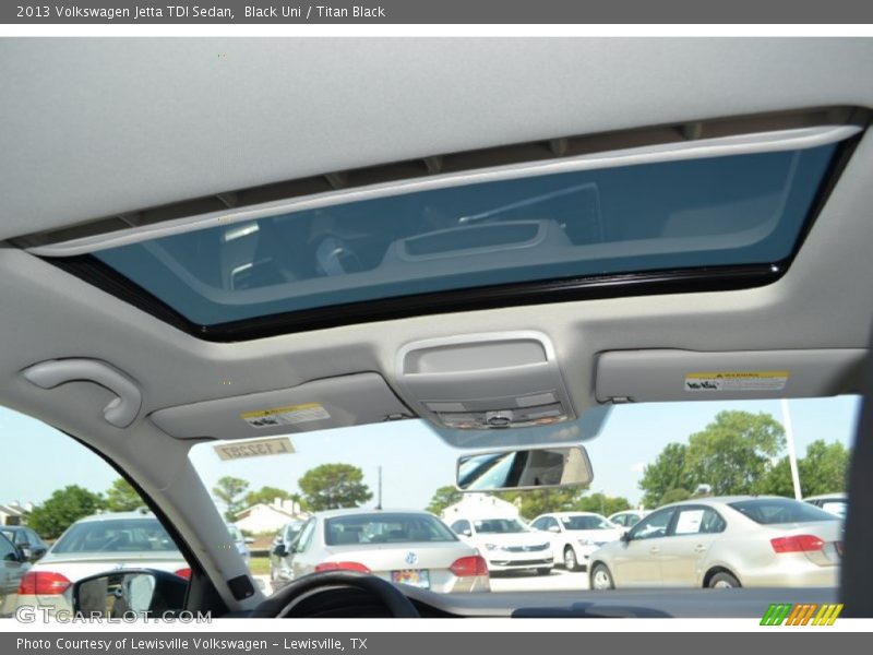 Black Uni / Titan Black 2013 Volkswagen Jetta TDI Sedan