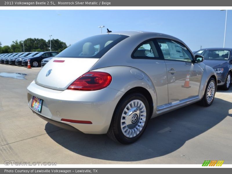 Moonrock Silver Metallic / Beige 2013 Volkswagen Beetle 2.5L
