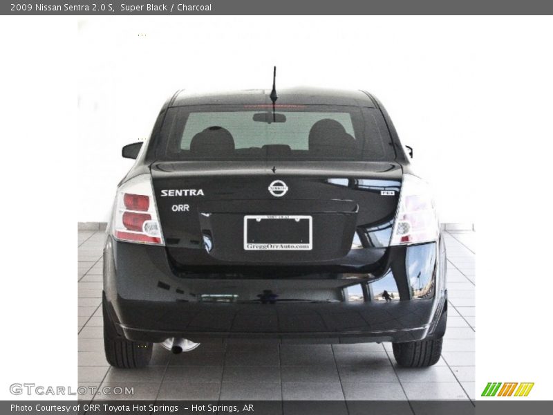 Super Black / Charcoal 2009 Nissan Sentra 2.0 S