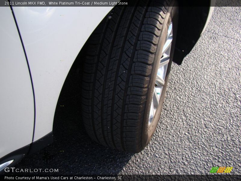 White Platinum Tri-Coat / Medium Light Stone 2011 Lincoln MKX FWD