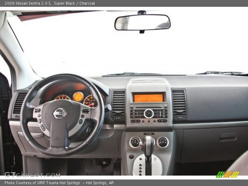 Super Black / Charcoal 2009 Nissan Sentra 2.0 S