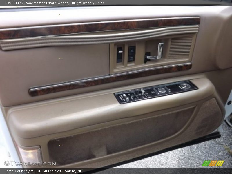 Bright White / Beige 1996 Buick Roadmaster Estate Wagon