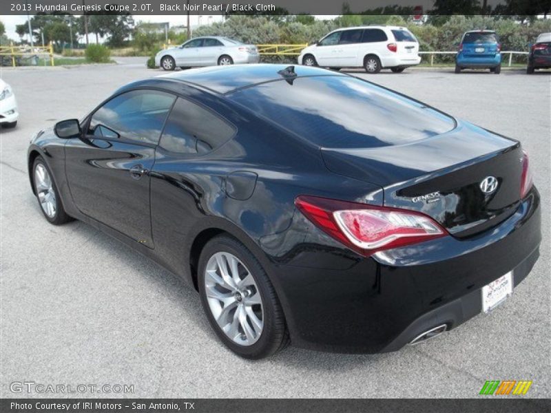 Black Noir Pearl / Black Cloth 2013 Hyundai Genesis Coupe 2.0T