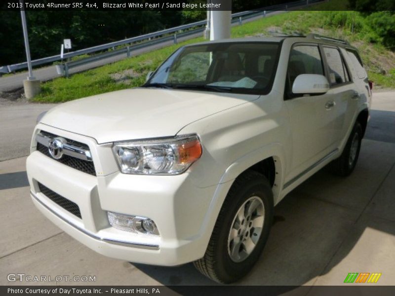 Blizzard White Pearl / Sand Beige Leather 2013 Toyota 4Runner SR5 4x4