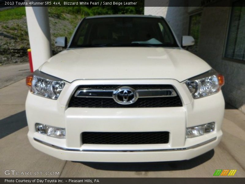 Blizzard White Pearl / Sand Beige Leather 2013 Toyota 4Runner SR5 4x4