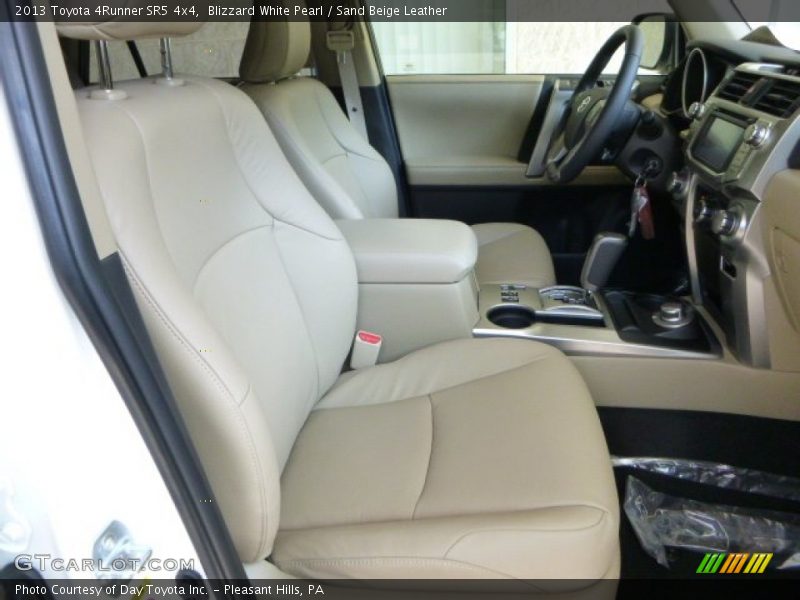 Blizzard White Pearl / Sand Beige Leather 2013 Toyota 4Runner SR5 4x4