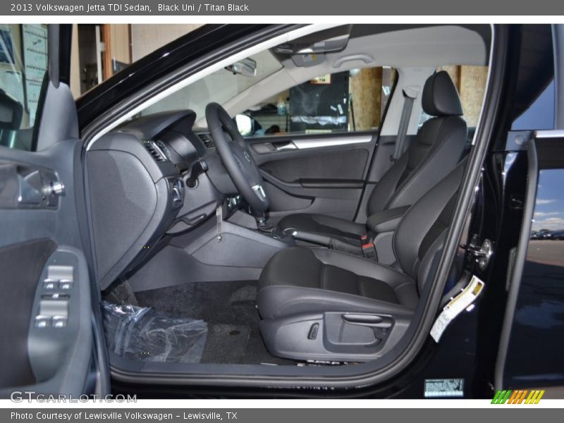 Black Uni / Titan Black 2013 Volkswagen Jetta TDI Sedan