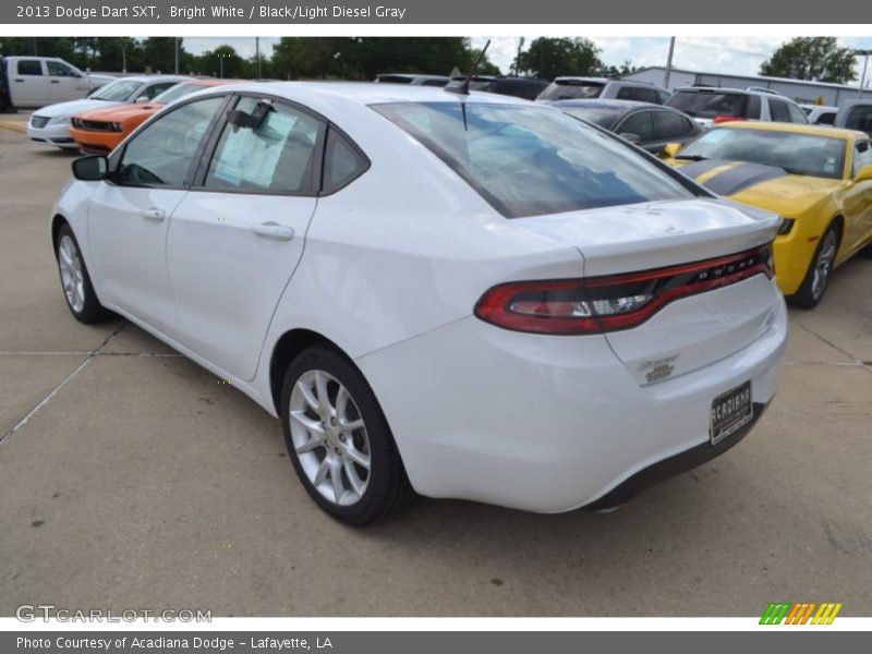 Bright White / Black/Light Diesel Gray 2013 Dodge Dart SXT