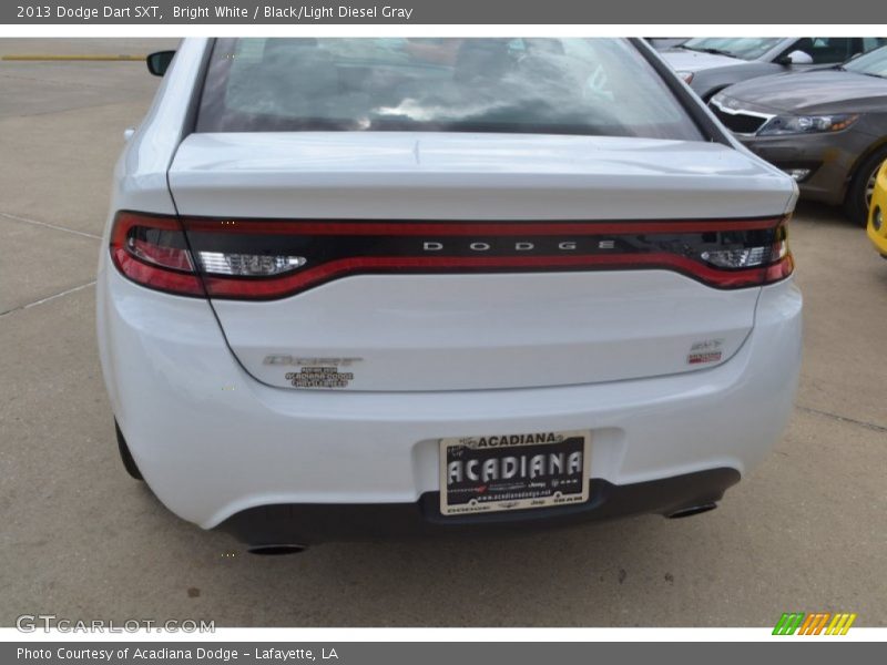 Bright White / Black/Light Diesel Gray 2013 Dodge Dart SXT