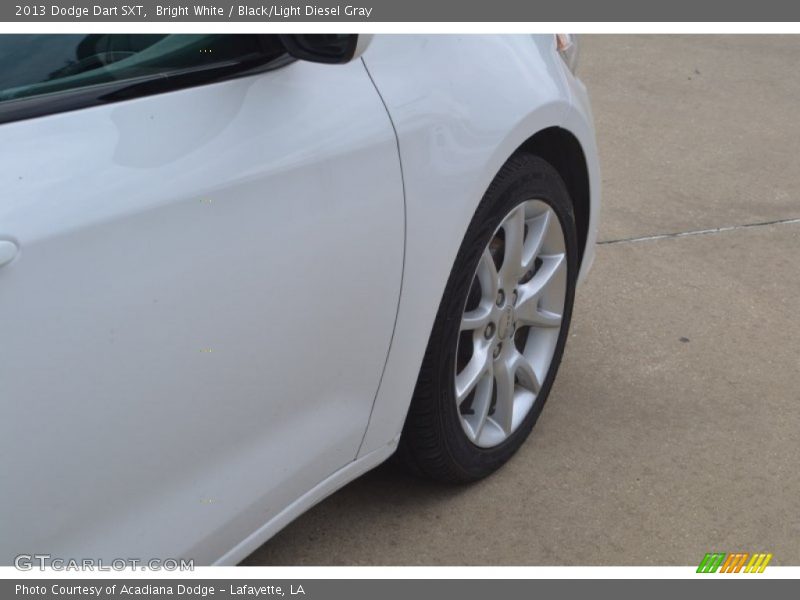 Bright White / Black/Light Diesel Gray 2013 Dodge Dart SXT