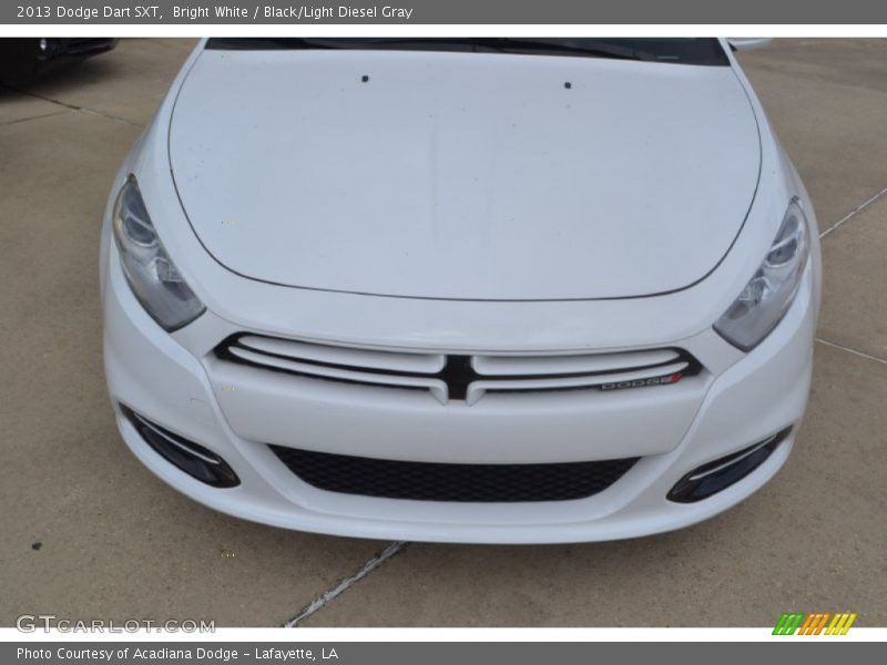 Bright White / Black/Light Diesel Gray 2013 Dodge Dart SXT