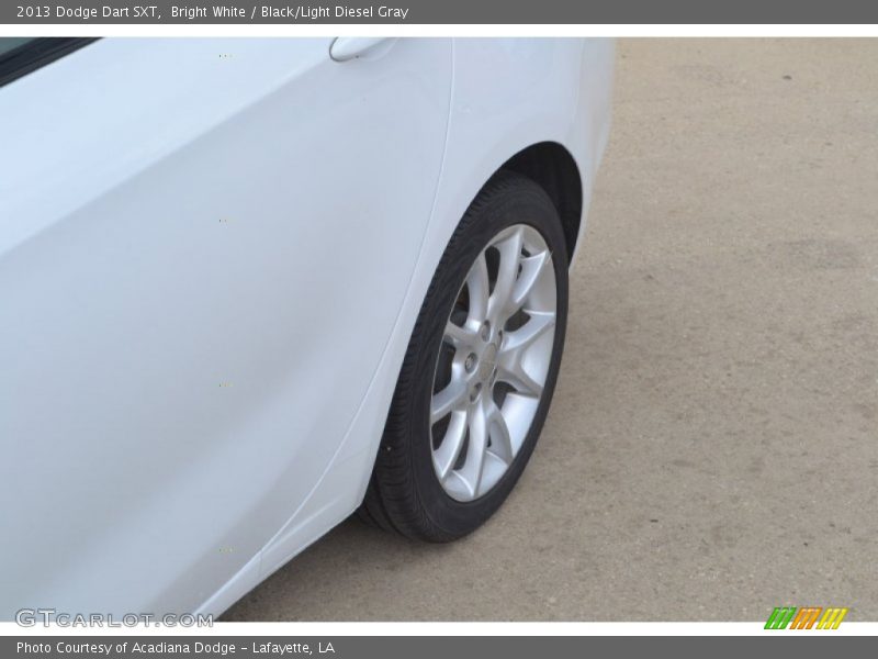 Bright White / Black/Light Diesel Gray 2013 Dodge Dart SXT