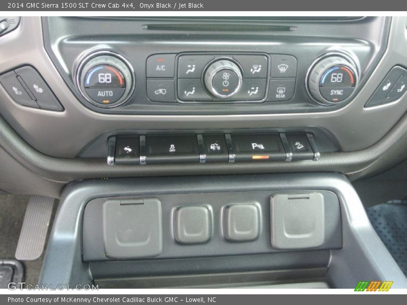 Controls of 2014 Sierra 1500 SLT Crew Cab 4x4