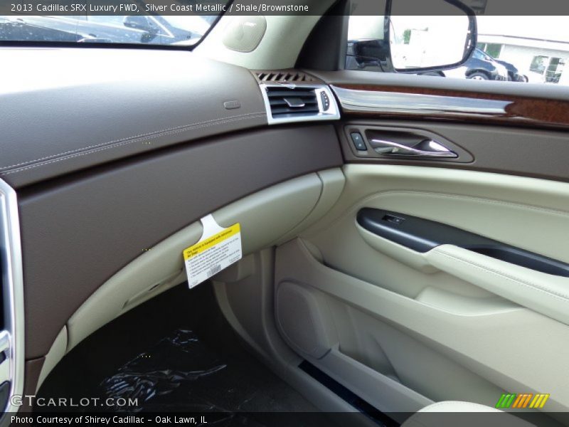 Silver Coast Metallic / Shale/Brownstone 2013 Cadillac SRX Luxury FWD