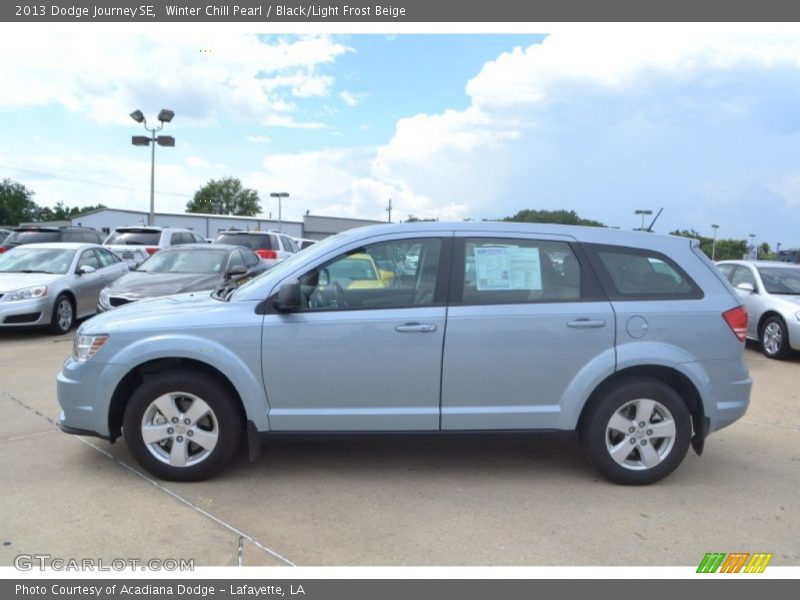 Winter Chill Pearl / Black/Light Frost Beige 2013 Dodge Journey SE