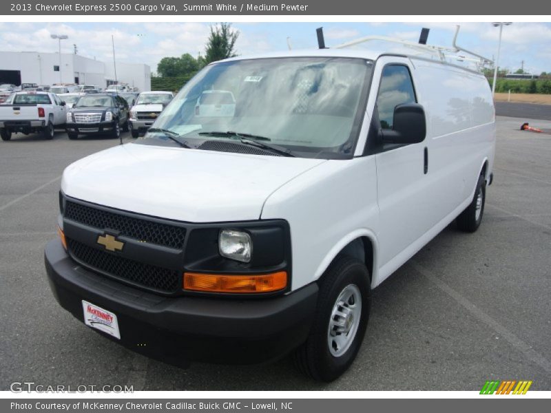 Summit White / Medium Pewter 2013 Chevrolet Express 2500 Cargo Van