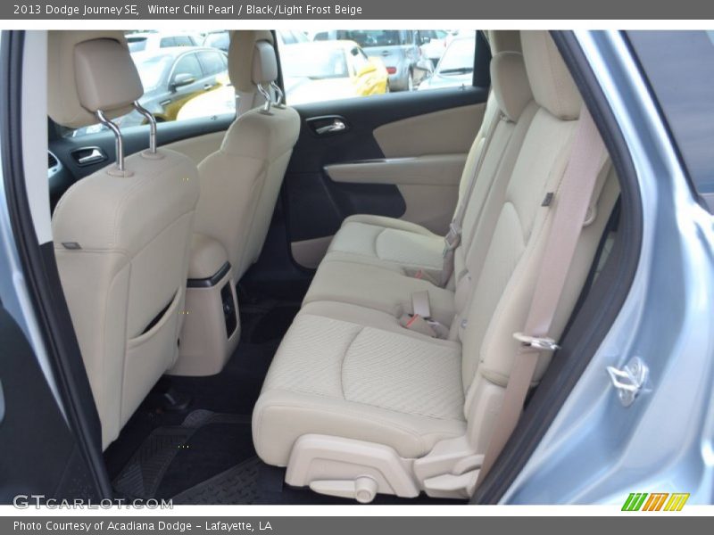 Winter Chill Pearl / Black/Light Frost Beige 2013 Dodge Journey SE