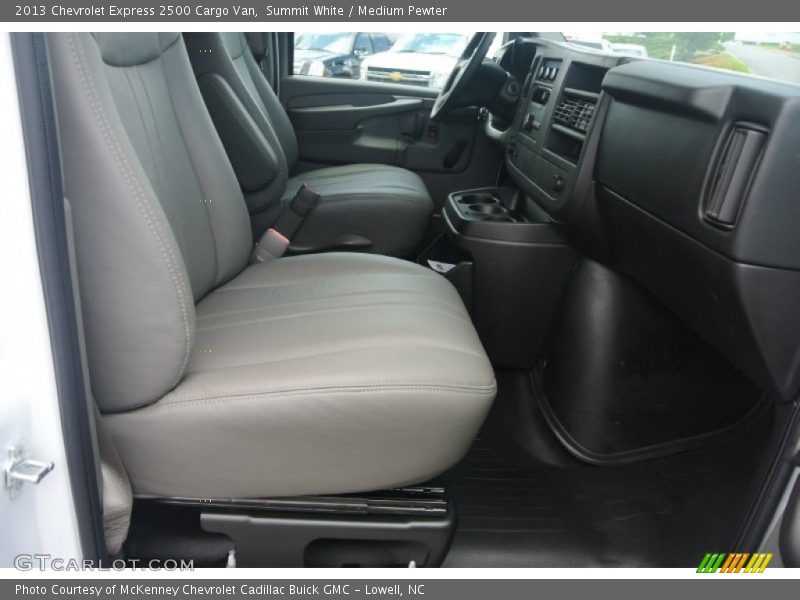 Summit White / Medium Pewter 2013 Chevrolet Express 2500 Cargo Van